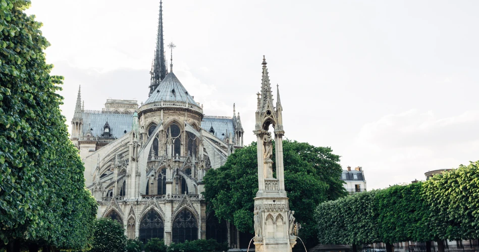 Take a Seine River Cruise Past Notre-Dame